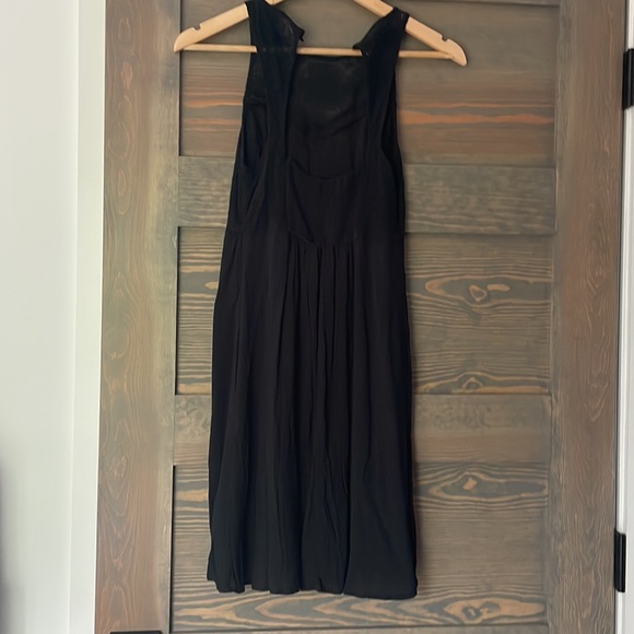 Black Abercrombie Dress - Picture 3 of 4